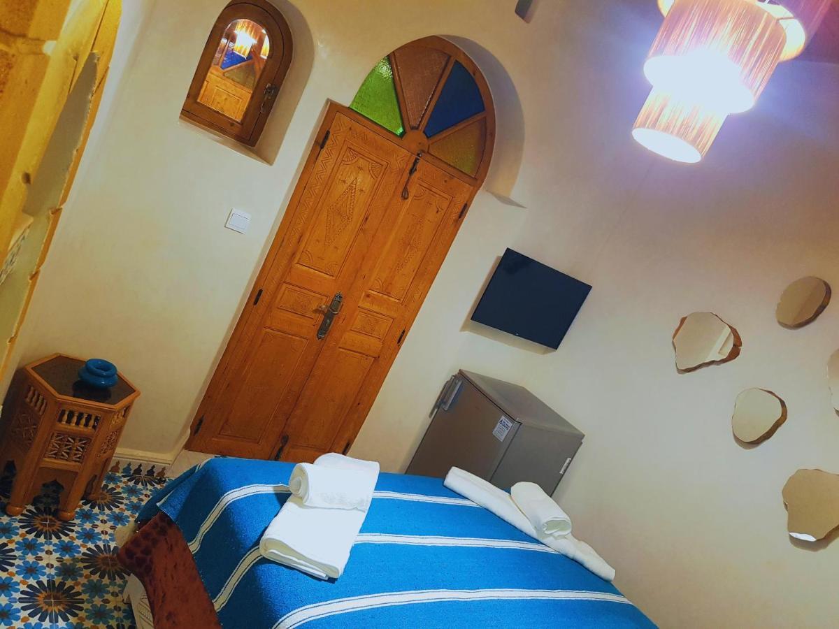 Riad Milal Hotel Есувейра Екстериор снимка